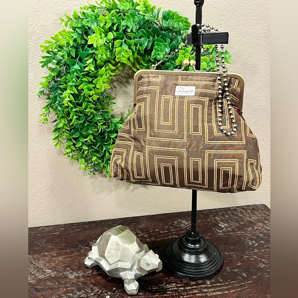THREE SIXTY BAGS BROWN GEOMETRIC PATTERN ‘50’s STYLE KISS-LOCK BAG/CLUTCH